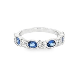 18kt White Gold Oval Sapphire And Diamond Band Ring