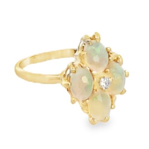 Estate 14kt Yellow Gold Opal And Diamond Ring