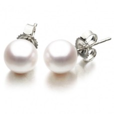 5.5mm Akoya Pearl Stud Earrings